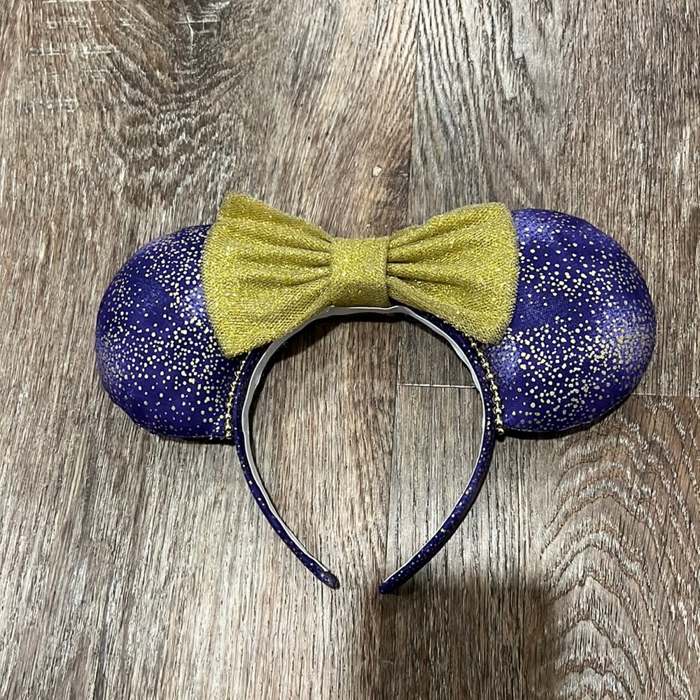 Disney Minnie Mouse ears, Tangled themed